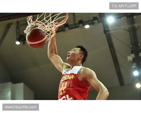 [CBA]无视防守 任骏飞强硬上篮打成2+1.